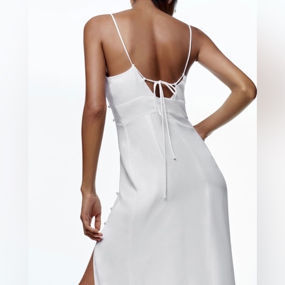 Zara satin effect corset dress with chain - Picture 6 of 9